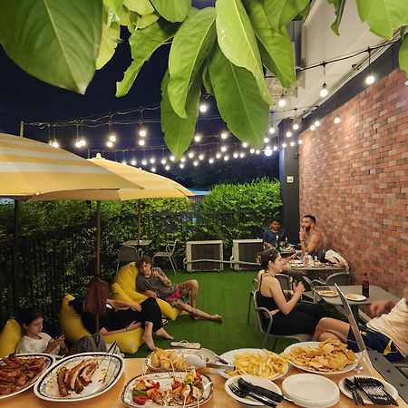 Wayha Hostel Don Mueang Airport Бангкок Экстерьер фото
