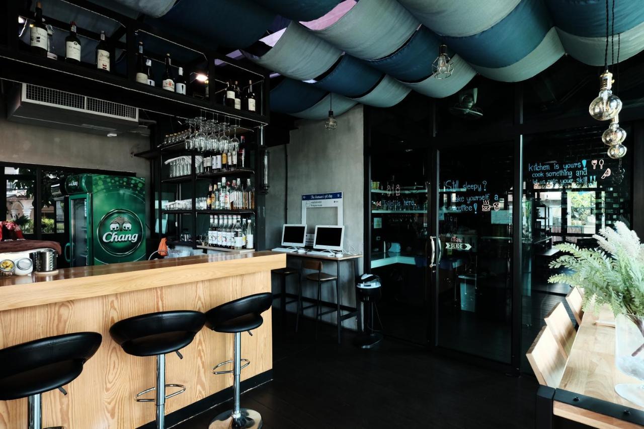 Wayha Hostel Don Mueang Airport Бангкок Экстерьер фото