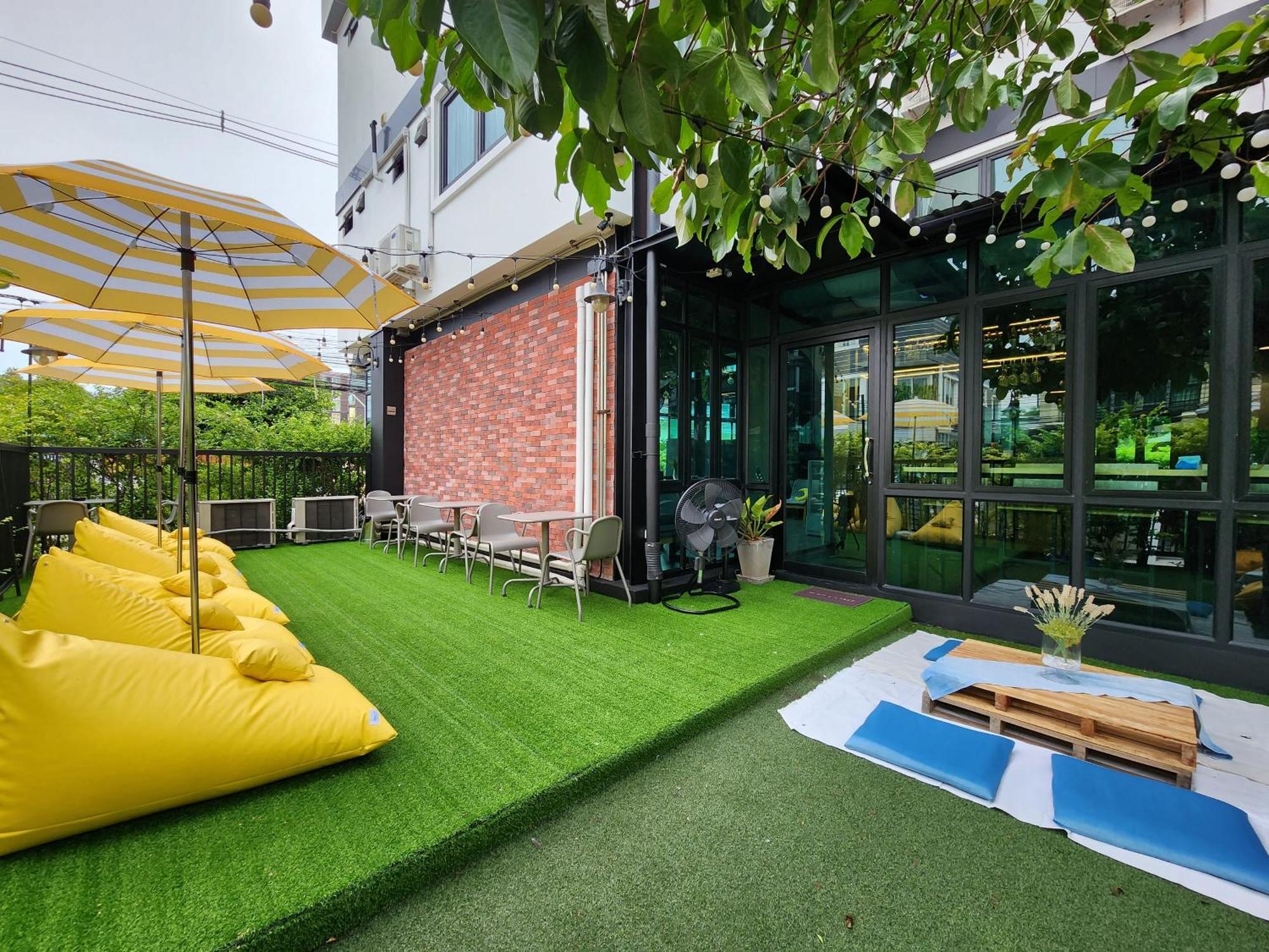 Wayha Hostel Don Mueang Airport Бангкок Экстерьер фото
