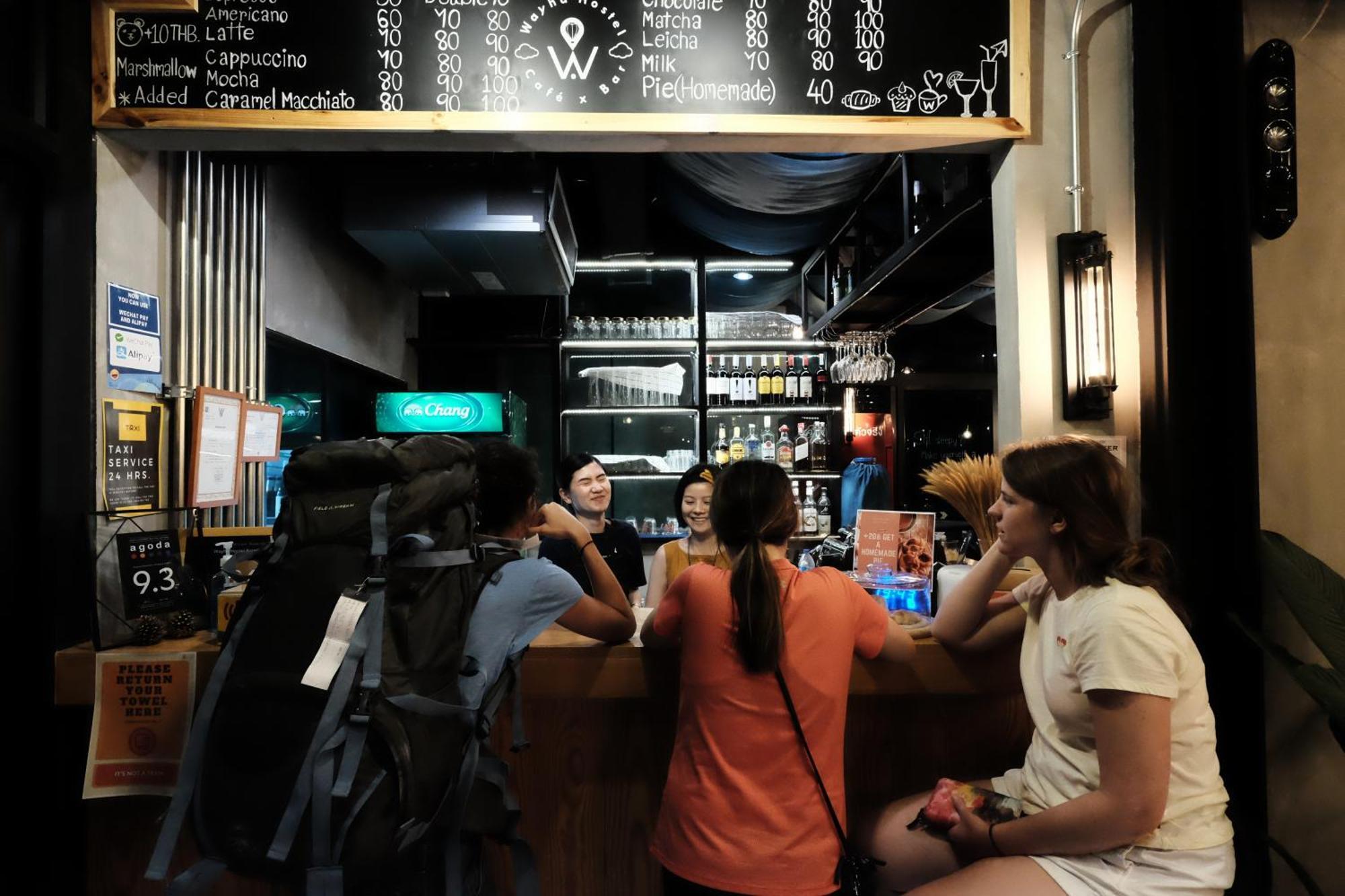 Wayha Hostel Don Mueang Airport Бангкок Экстерьер фото